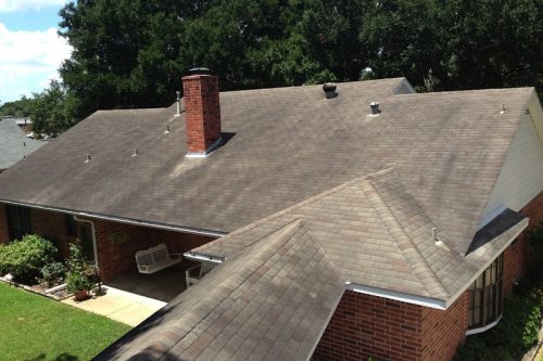 5 Signs Your Roof Needs Repairs Right Now